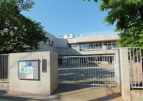 【幼稚園】所沢若草幼稚園まで1054ｍ