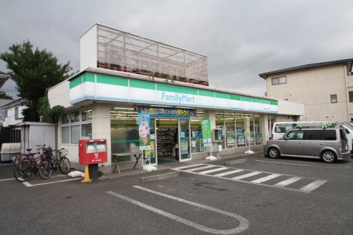 【コンビニエンスストア】ファミリーマート調布天文台通り店まで1043ｍ
