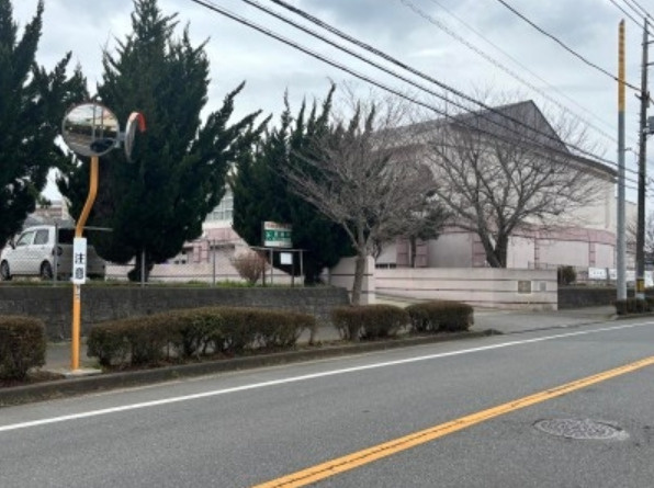 【中学校】龍ヶ崎市立中根台中学校まで1660ｍ