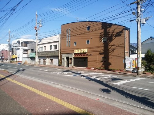 【中華料理】万々飯店まで1049ｍ