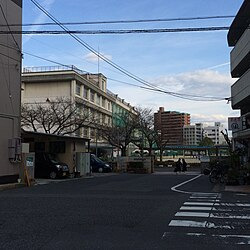 【中学校】広島市立中広中学校まで2215ｍ