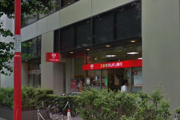 【銀行】三菱UFJ銀行　キャッスルタウン支店まで238ｍ