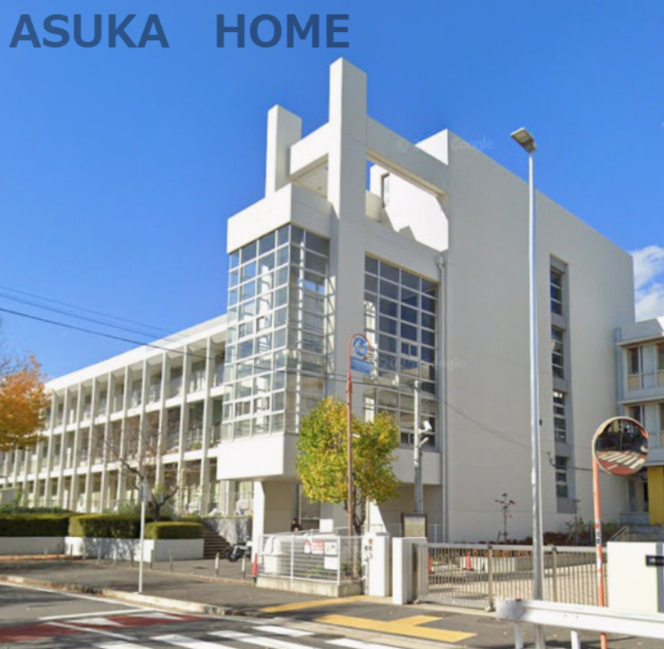 【小学校】横浜市立義務教育学校まで342ｍ