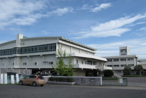 【中学校】稲美町立稲美中学校まで2590ｍ