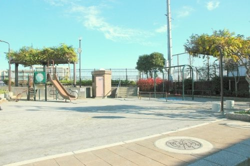 【公園】中井東公園まで312ｍ