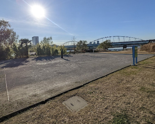 【公園】多摩川大橋東ゲートボール場まで75ｍ