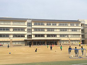 【小学校】西宮市立高木北小学校まで252ｍ