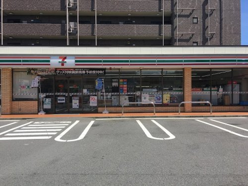 【コンビニエンスストア】セブンイレブン　相模原上溝六丁目店まで729ｍ