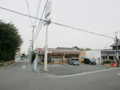 【コンビニエンスストア】セブンイレブン練馬東大泉2丁目店まで888ｍ