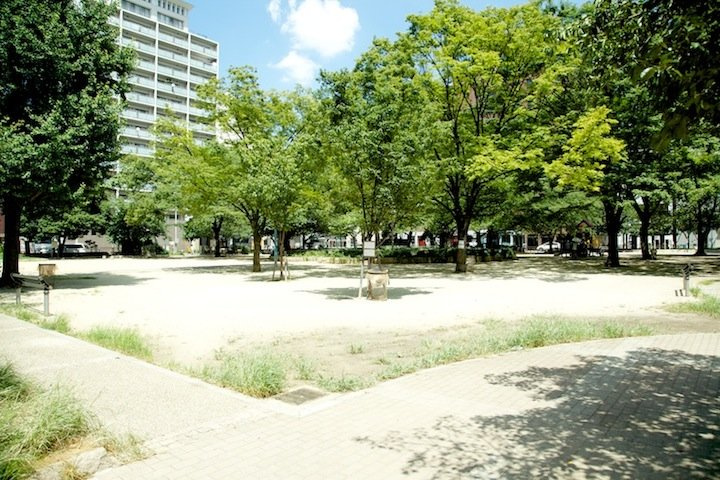 【公園】堀江公園まで748ｍ