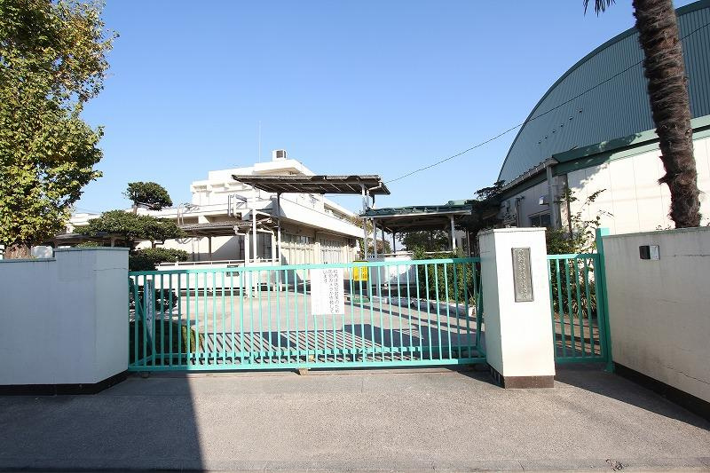 【小学校】東久留米市立小山小学校まで750ｍ