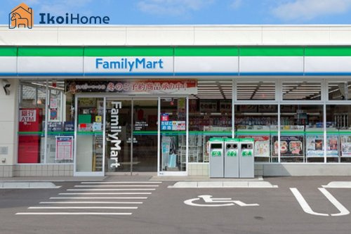 【コンビニエンスストア】ファミリーマート　神戸枝吉店まで1693ｍ