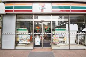 【コンビニエンスストア】セブンイレブン　葛飾新小岩1丁目西店まで357ｍ
