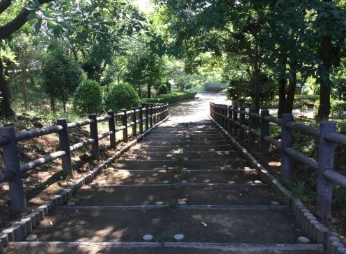 【公園】内黒田緑地まで1070ｍ