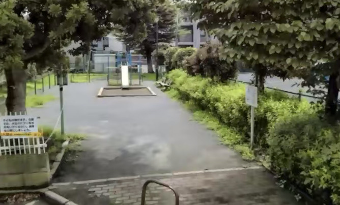 【公園】低見台第一公園まで585ｍ