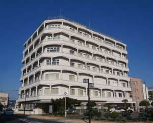 【総合病院】皆成病院まで1332ｍ