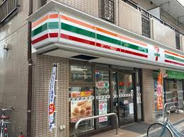 【コンビニエンスストア】セブンイレブン　足立中川4丁目店まで162ｍ
