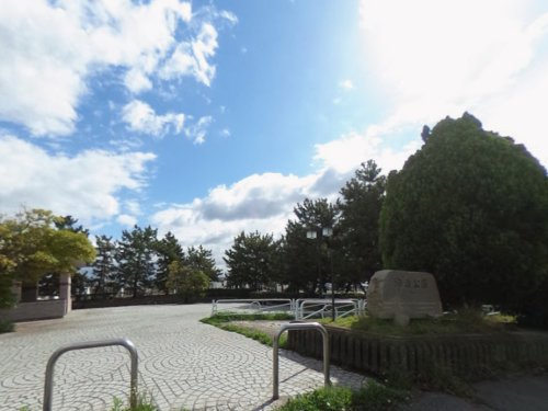【公園】芦屋海浜公園まで816ｍ