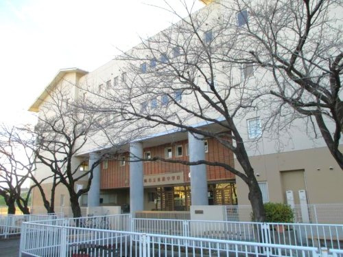 【中学校】高崎市立並榎中学校 まで500ｍ