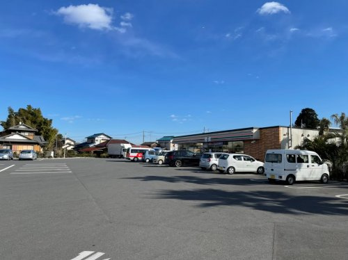 【コンビニエンスストア】セブンイレブン柏布施弁天入口店まで530ｍ