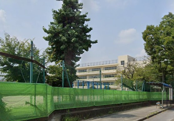 【小学校】松戸市立牧野原小学校まで413ｍ