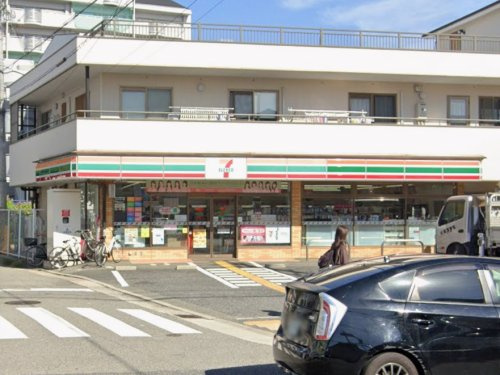 【コンビニエンスストア】セブンイレブン　尼崎名神町2丁目店まで614ｍ