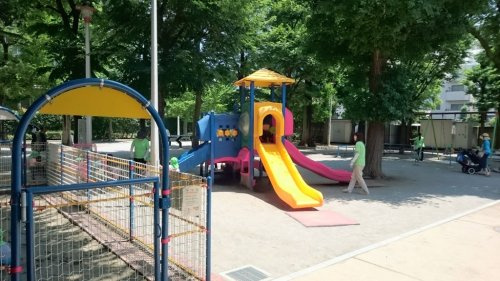 【公園】金竜公園まで613ｍ