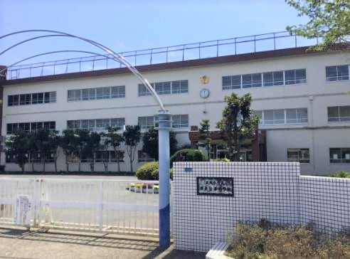 【小学校】湖北台西小学校まで750ｍ