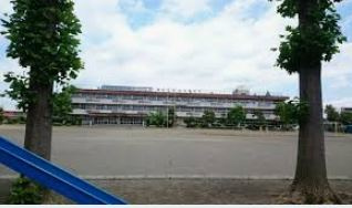 【小学校】小山市立小山城東小学校まで1310ｍ