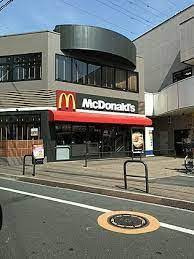 【ファーストフード】マクドナルド　北綾瀬西友前店まで865ｍ
