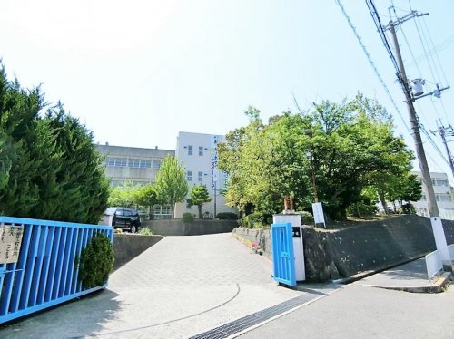 【中学校】貝塚市立第四中学校まで2294ｍ