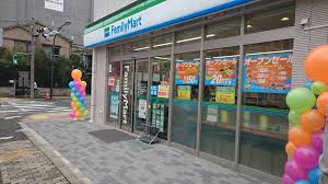 【コンビニエンスストア】ファミリーマート　北砂六丁目店まで568ｍ