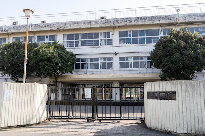 【中学校】西東京市立田無第四中学校まで821ｍ