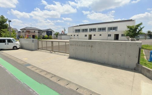 【小学校】稲沢市立稲沢西小学校まで415ｍ