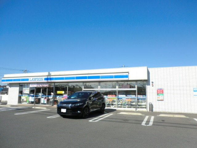 【コンビニエンスストア】ローソン　伊勢崎三室町店まで527ｍ