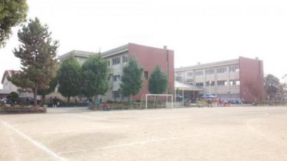 【小学校】吉沢小学校まで1400ｍ