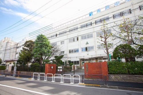 【中学校】葛飾区立青戸中学校まで614ｍ