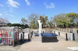 【公園】青戸平和公園まで404ｍ