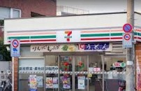 【コンビニエンスストア】セブンイレブン　足立日ノ出町店まで125ｍ