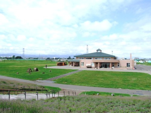 【公園】サッポロさとらんどまで1844ｍ