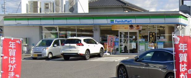 【コンビニエンスストア】ファミリーマート　緑敷田店まで768ｍ