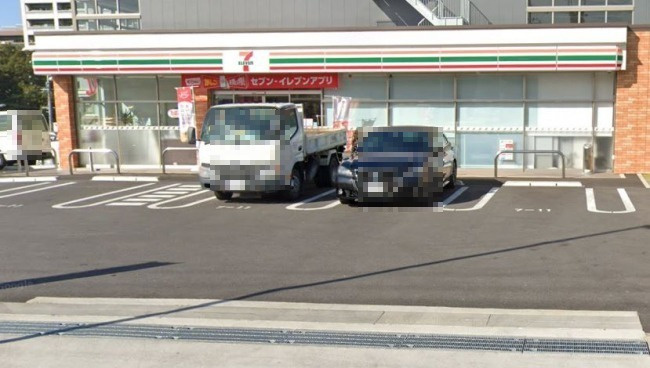 【コンビニエンスストア】セブンイレブン　名古屋鳴子町3丁目店まで299ｍ