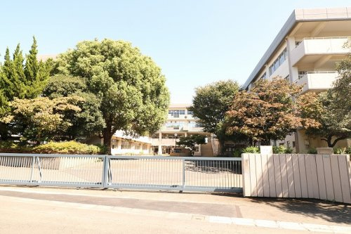 【中学校】新座市立第六中学校まで2400ｍ