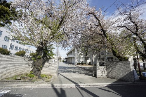 【中学校】名古屋市立汐路中学校まで598ｍ