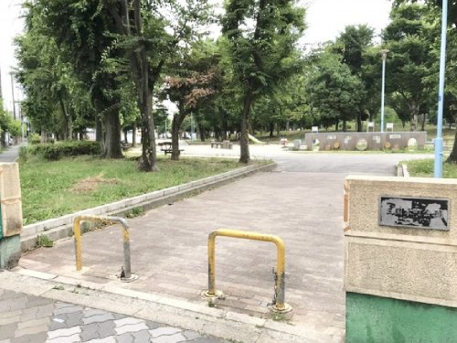 【公園】三国本町公園まで40ｍ