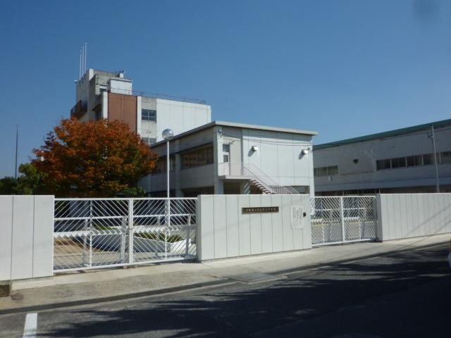 【中学校】大阪狭山市立第三中学校まで1874ｍ