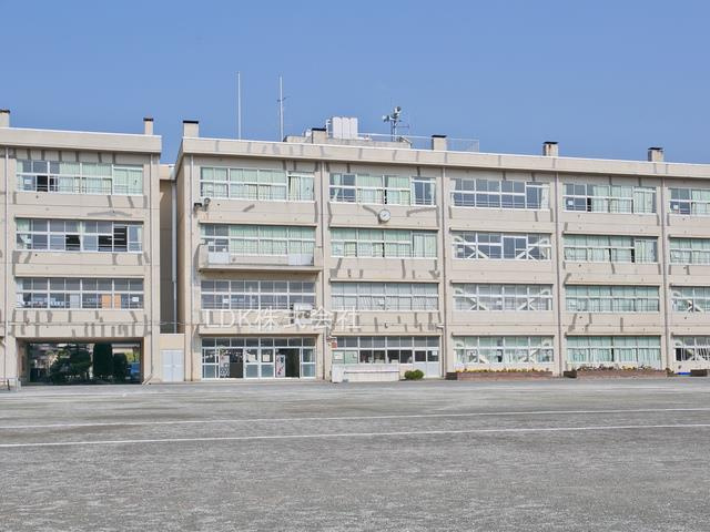 【小学校】川越市/寺尾小学校まで170ｍ