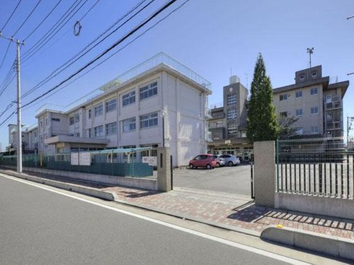 【中学校】三郷市立北中学校まで2560ｍ
