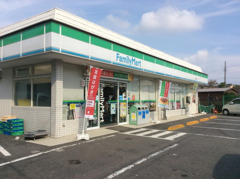 【コンビニエンスストア】ファミリーマート八潮大原店まで659ｍ