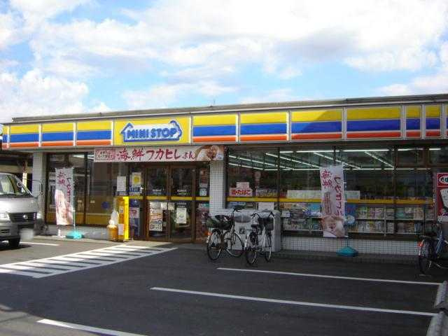 【コンビニエンスストア】ミニストップ　八潮8丁目店まで178ｍ